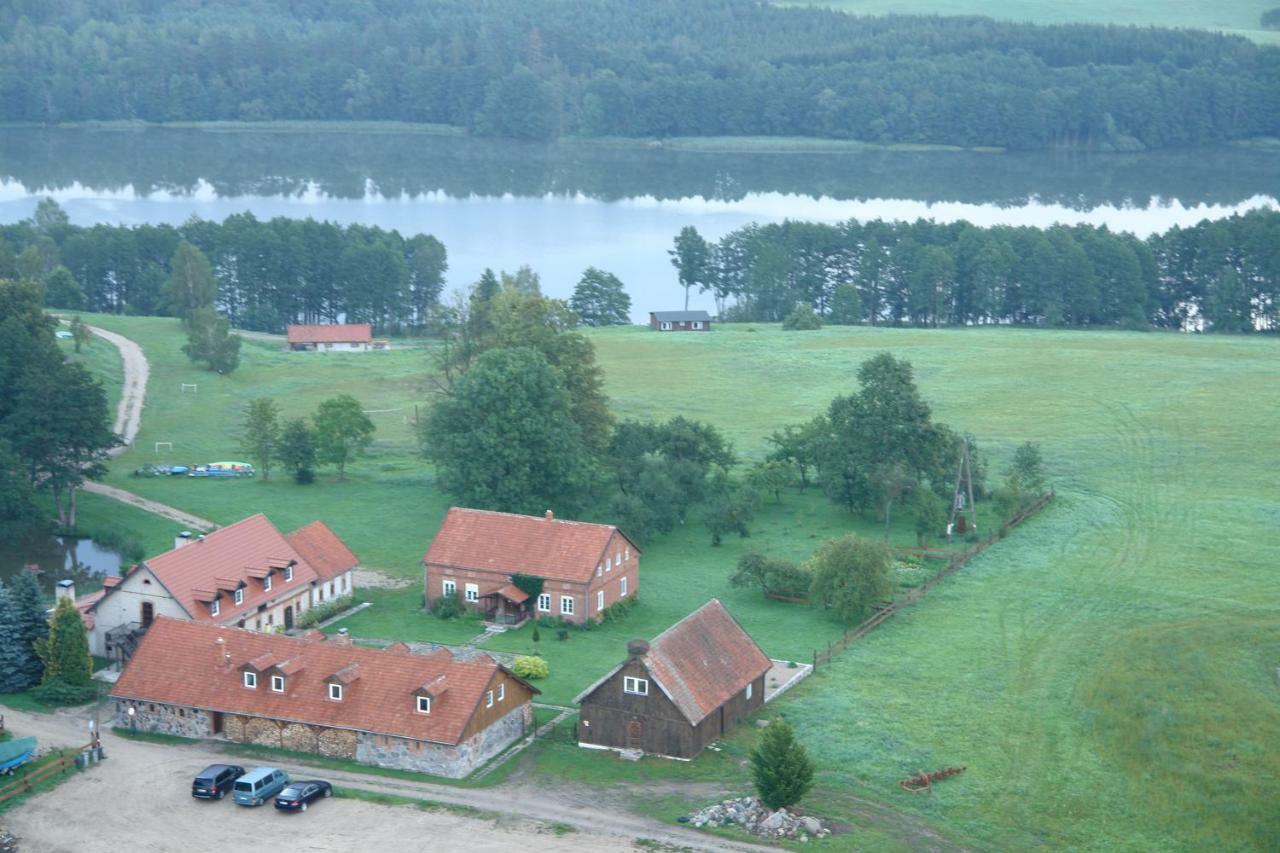 Siedlisko Gizewo Vila Exterior foto