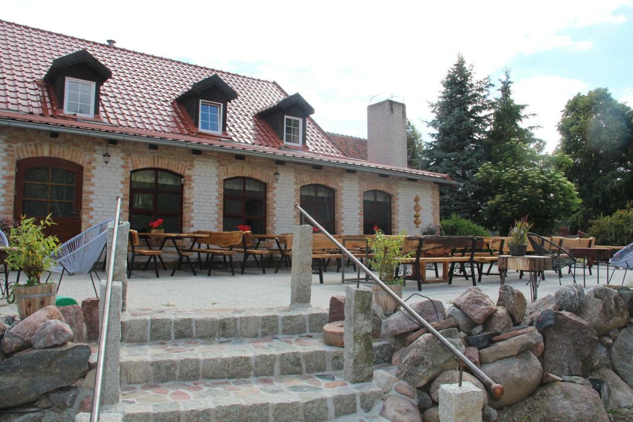 Siedlisko Gizewo Vila Exterior foto